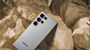 Leia mais sobre o artigo Samsung Galaxy S25 com menor preço já registrado: ainda vale a pena comprar?